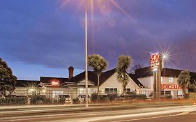 540 On Great South Motel